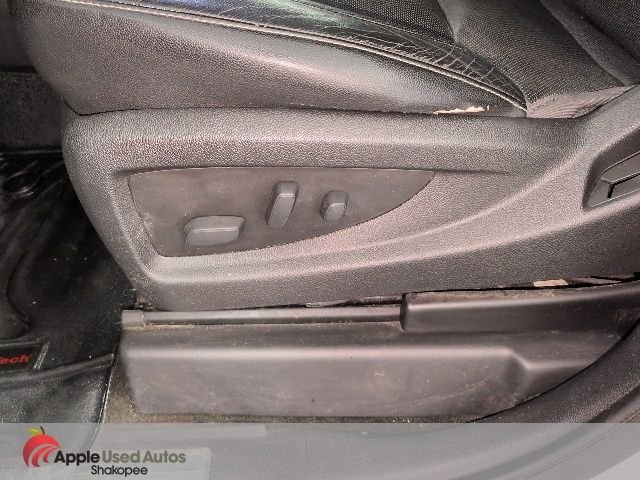 Used 2016 White Chevrolet LTZ image 15