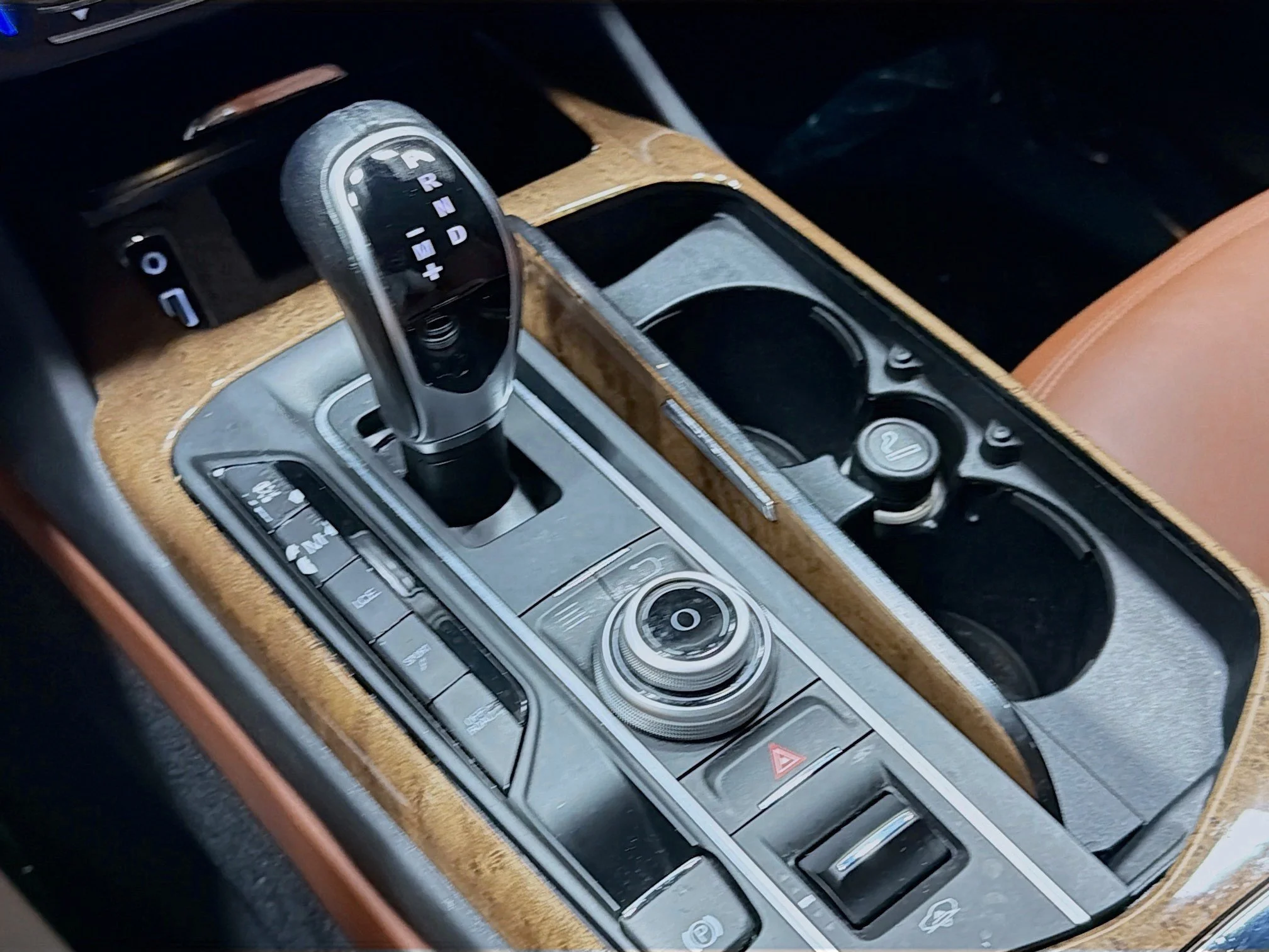 Used 2018 Gray Maserati GranLusso image 28