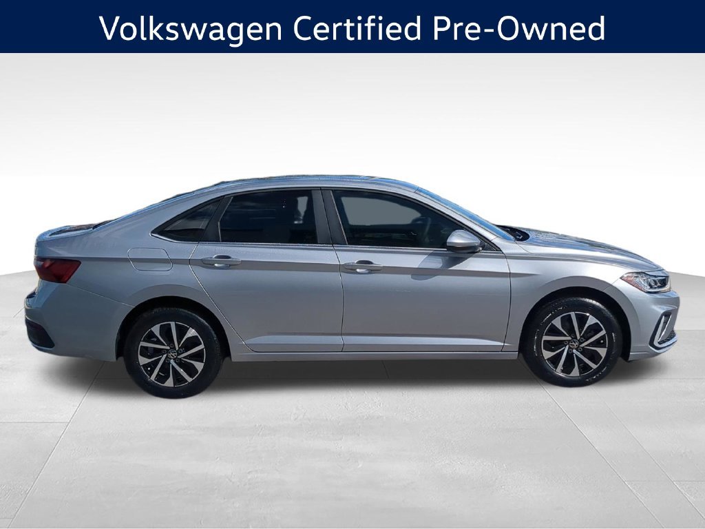3VW5W7BU2TM017796