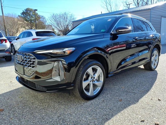 2025 Audi Q5 Premium Plus