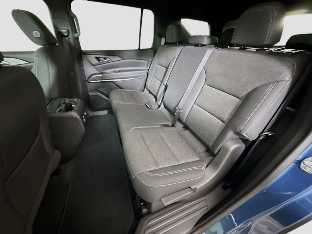 Used 2024 Lakeshore Blue Metallic Chevrolet LT image 23