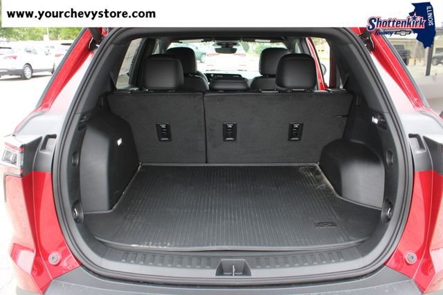 2026 Chevrolet Equinox LT - Photo 18