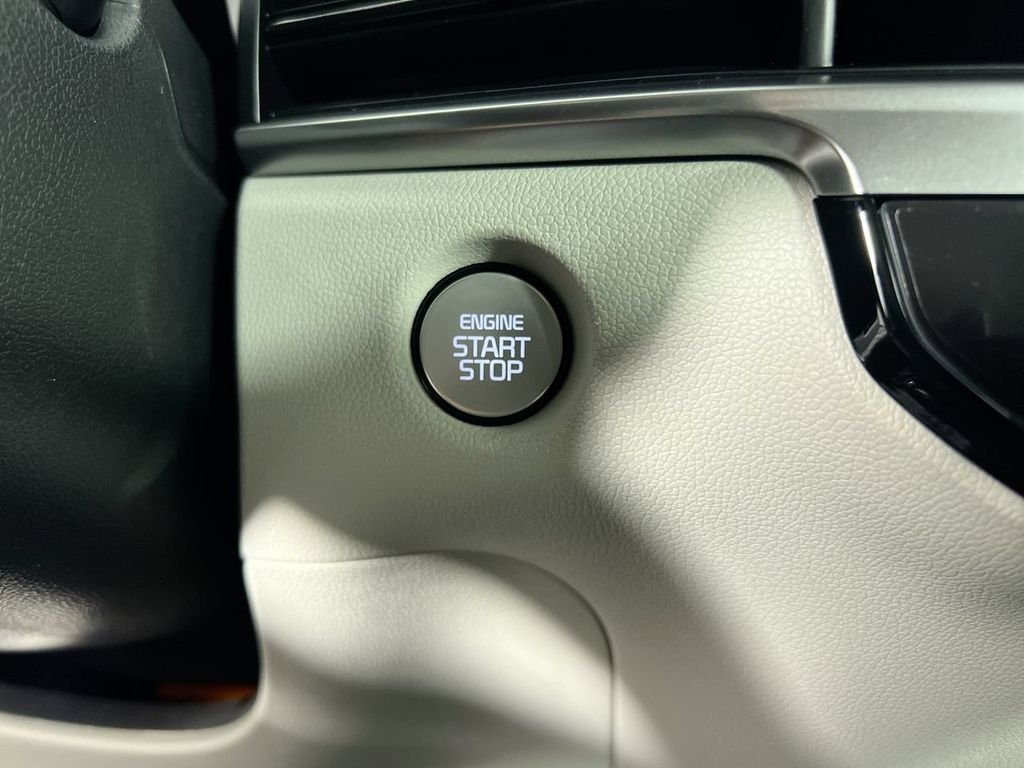 New 2026 Midnight Lake Blue Kia S image 17