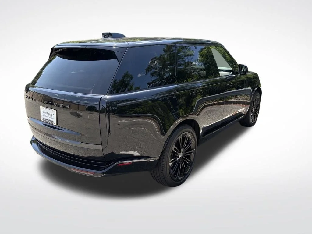 Certified Used 2025 Black Land Rover SE image 9