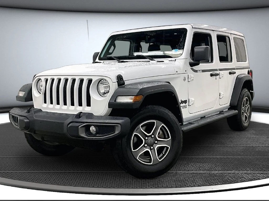 Used 2021 White Jeep Unlimited Sport S image 3