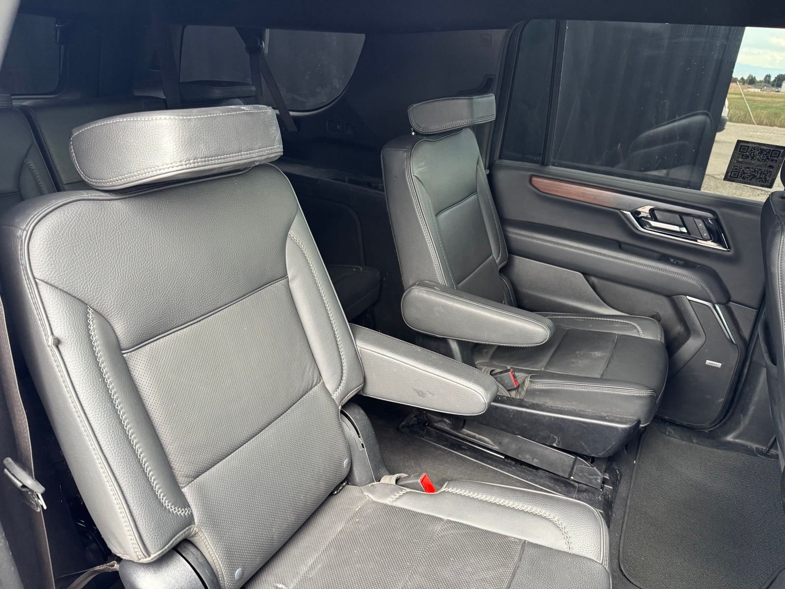 Used 2025 Silver GMC Denali image 17