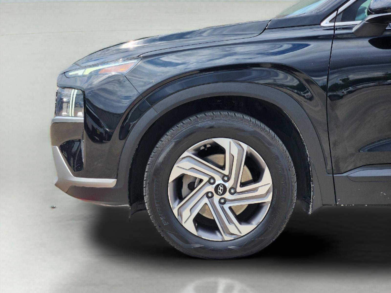 2023 Hyundai Santa Fe SE - Photo 9