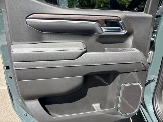 Used 2026 Gray Chevrolet LT image 18