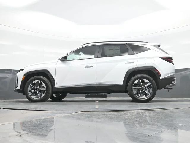 New 2026 White Hyundai SEL image 20