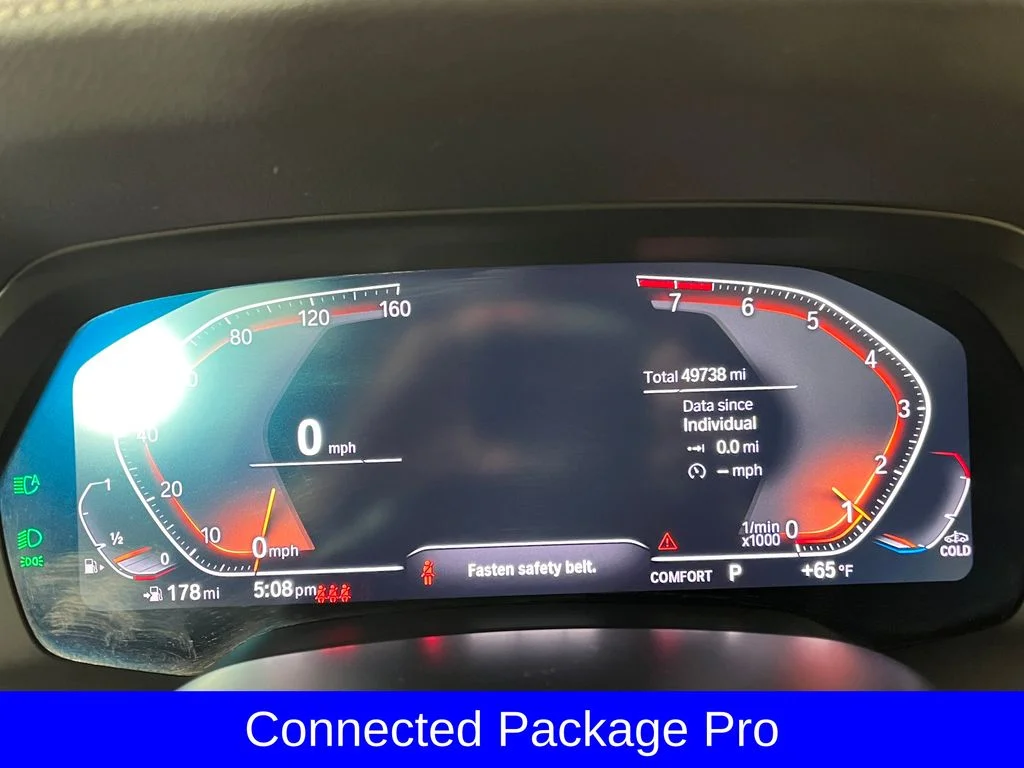 Used 2022 Blue Metallic BMW xDrive40i image 4