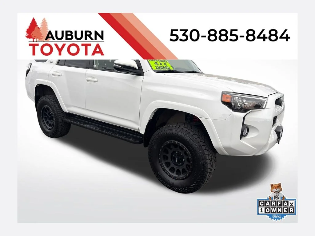 Used 2019 Ice Cap Toyota SR5 Premium image 1