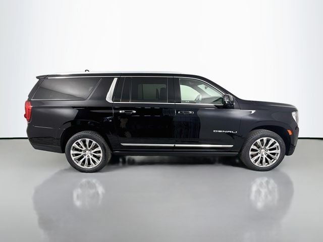Used 2021 Onyx Black GMC Denali image 8