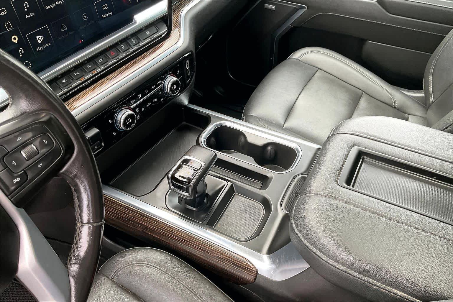 Used 2022 Titanium Rush Metallic GMC Elevation image 15