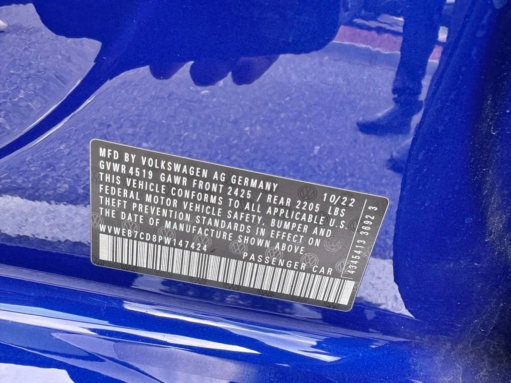 Used 2023 Blue Volkswagen 2.0T image 24