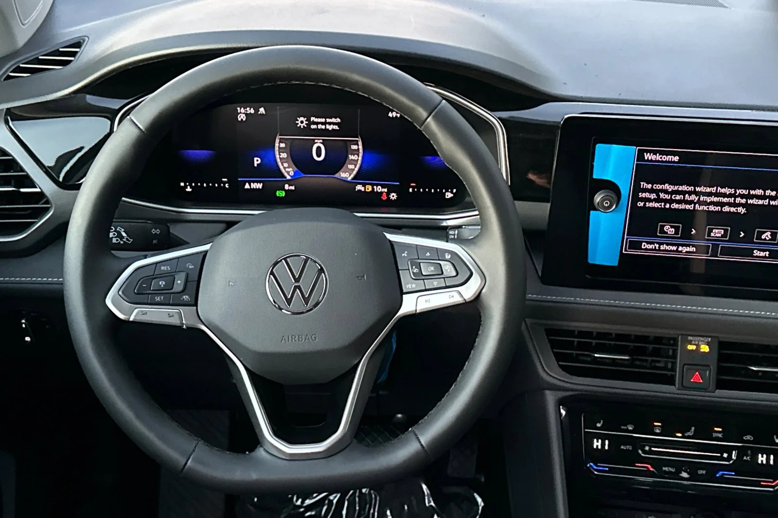 2026 Volkswagen Taos SE Black - Photo 14