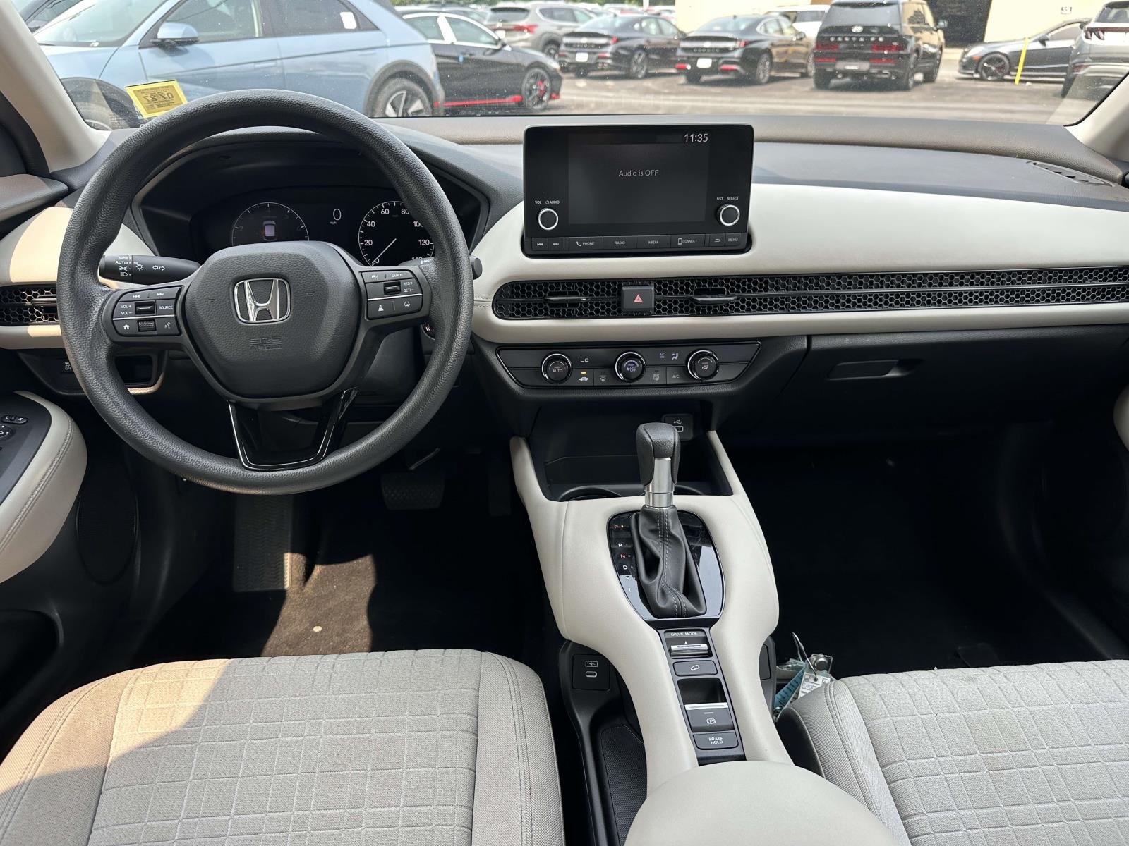 2024 Honda HR-V LX - Photo 11