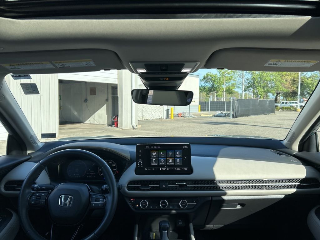 Used 2024 Green Honda EX-L image 17