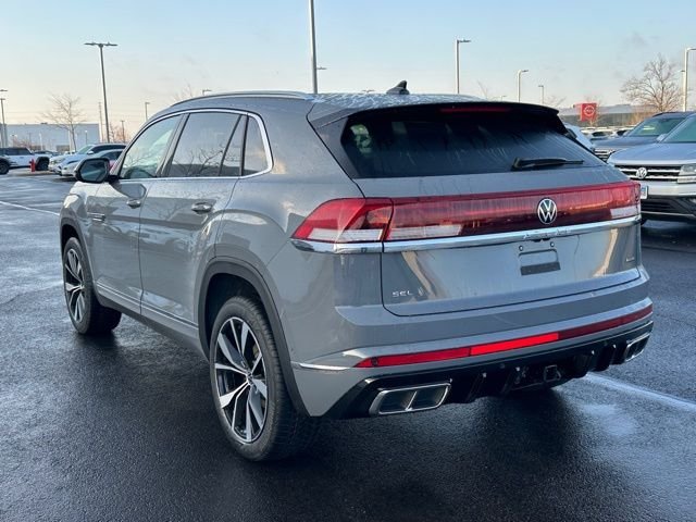 New 2026 Pure Gray Volkswagen 2.0T SEL Premium R-Line image 4