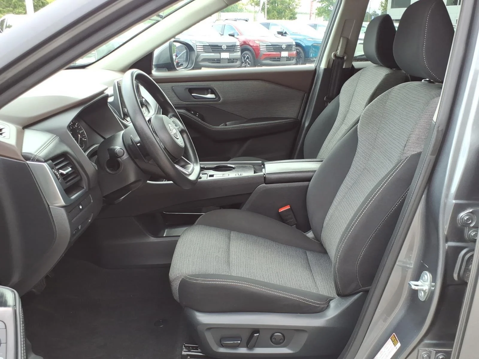 Used 2023 Gun Metallic Nissan SV image 10