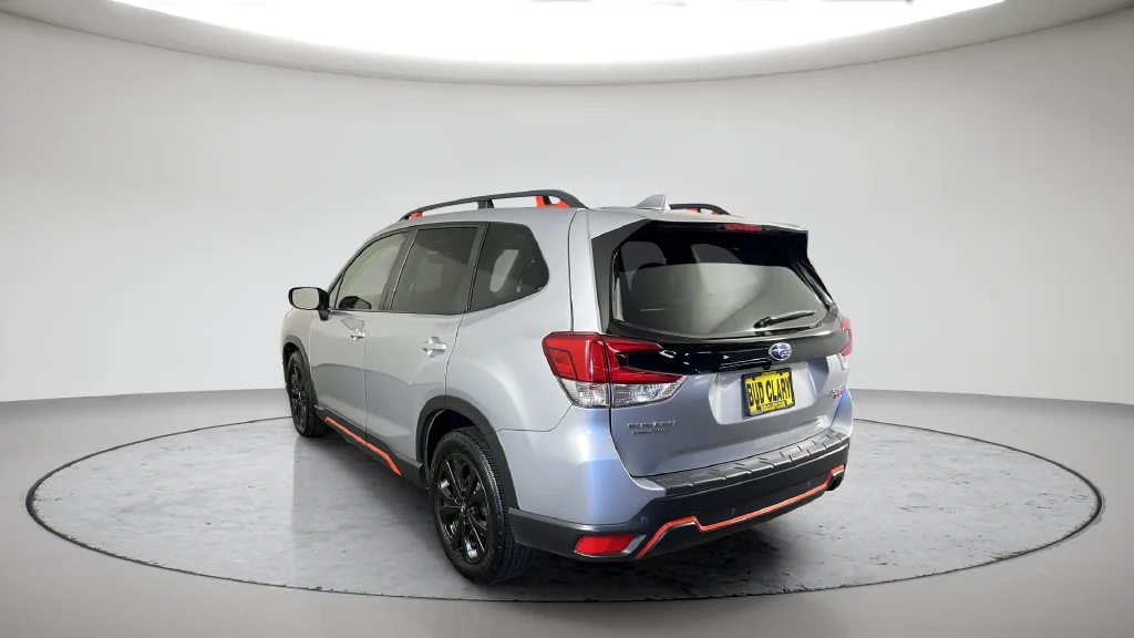 Used 2019 Silver Subaru Sport image 10