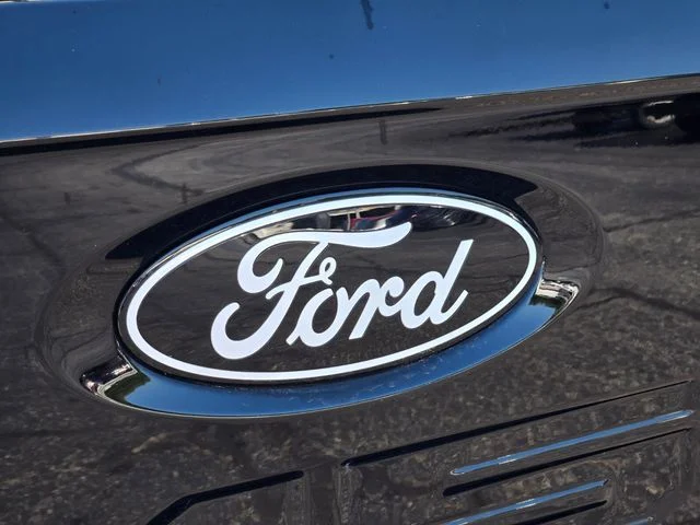 Used 2025 Black Ford XLT image 16