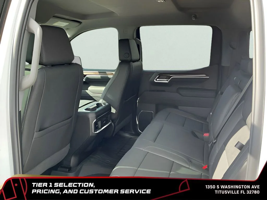 New 2026 Summit White GMC Elevation image 31
