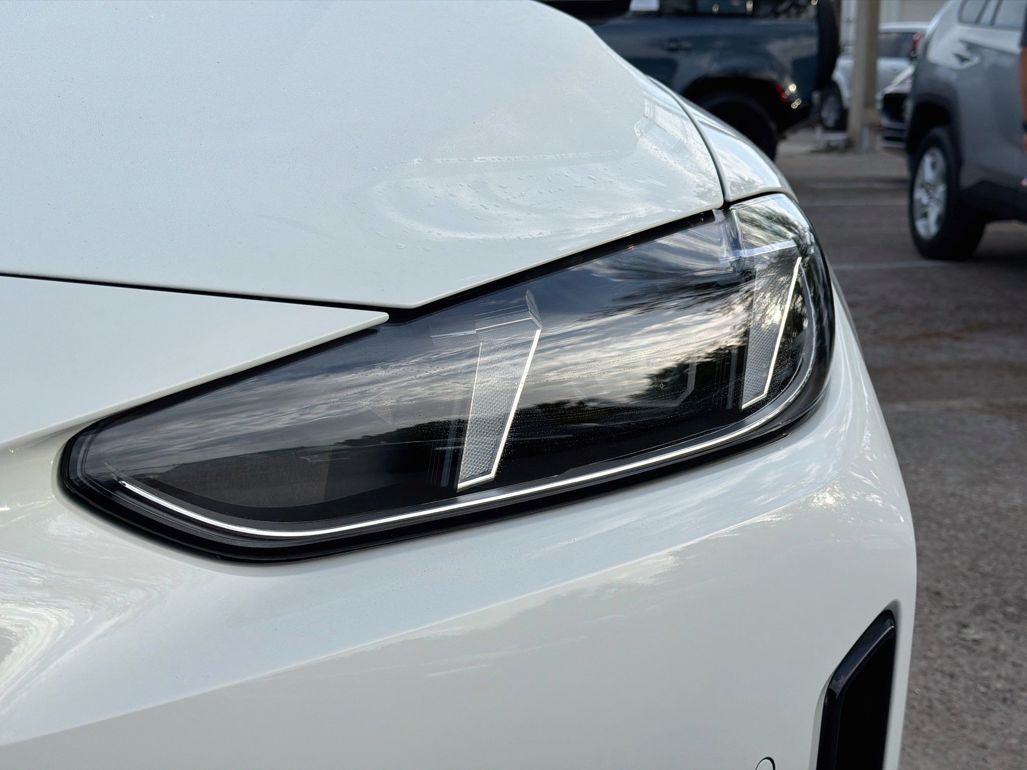 Used 2026 Alpine White BMW eDrive40 image 9