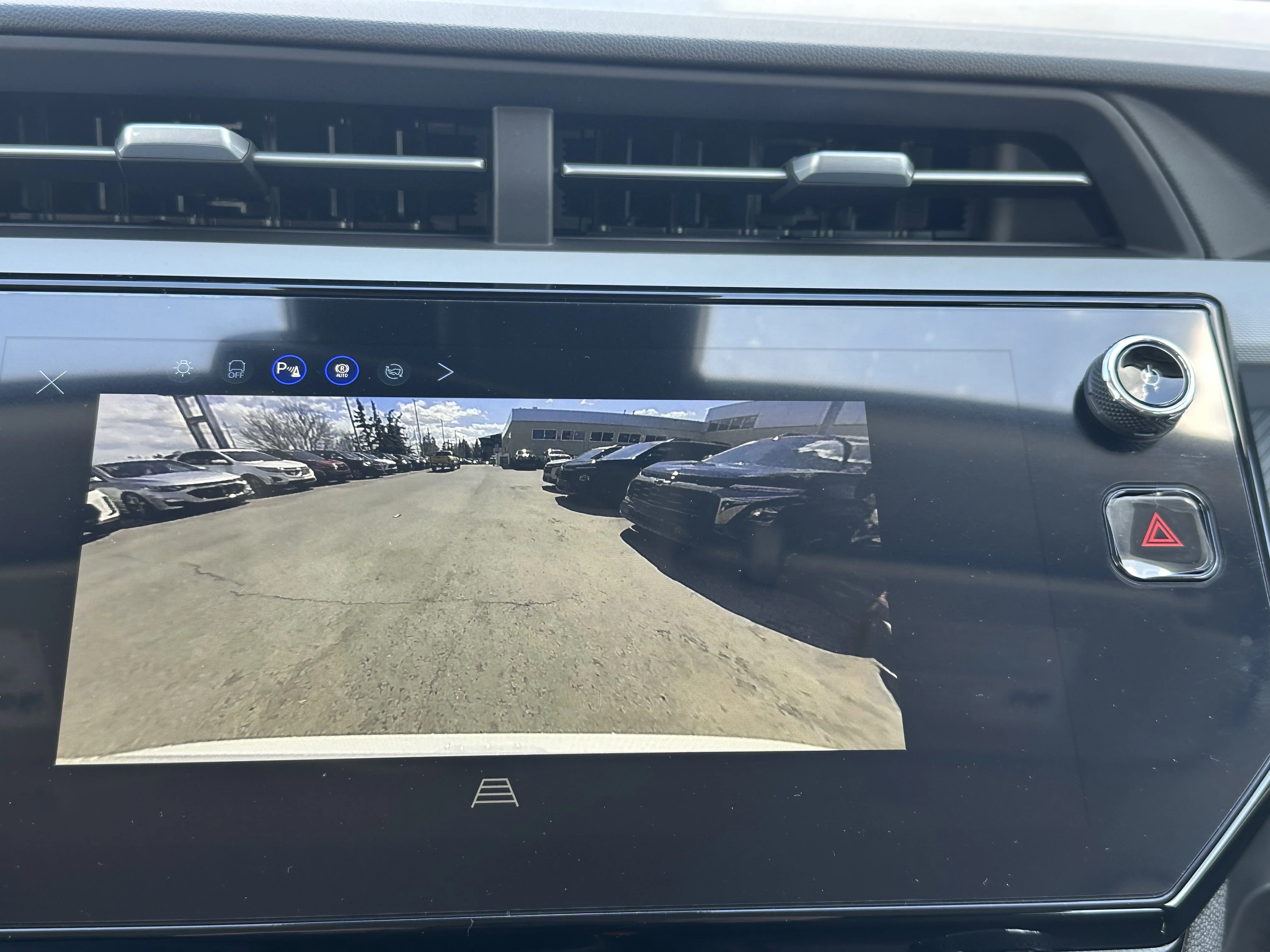 New 2027 Summit White Chevrolet LT image 15