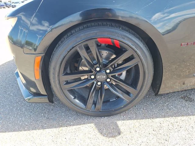 Used 2020 Black Chevrolet 1LT image 15