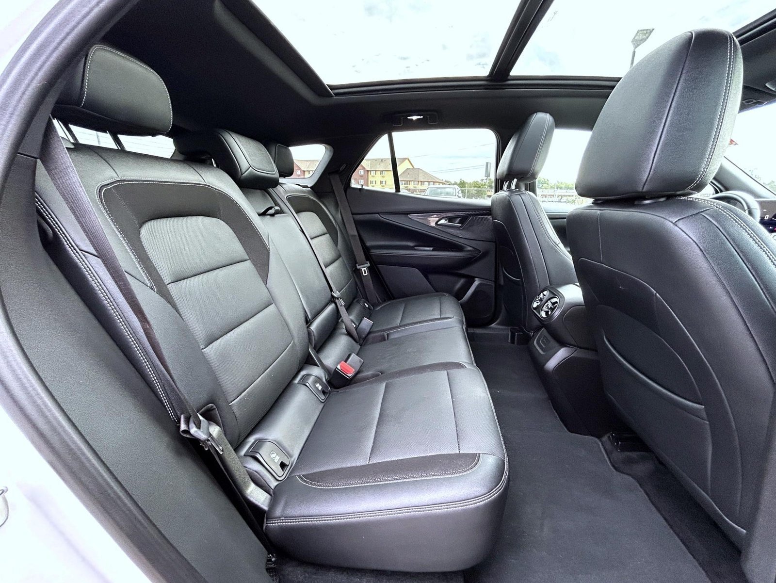 2024 Chevrolet Blazer EV LT - Photo 19