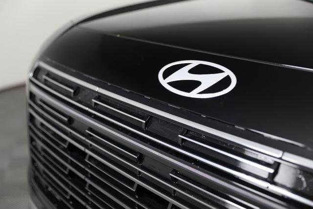 New 2026 Black Hyundai SEL 8P image 60