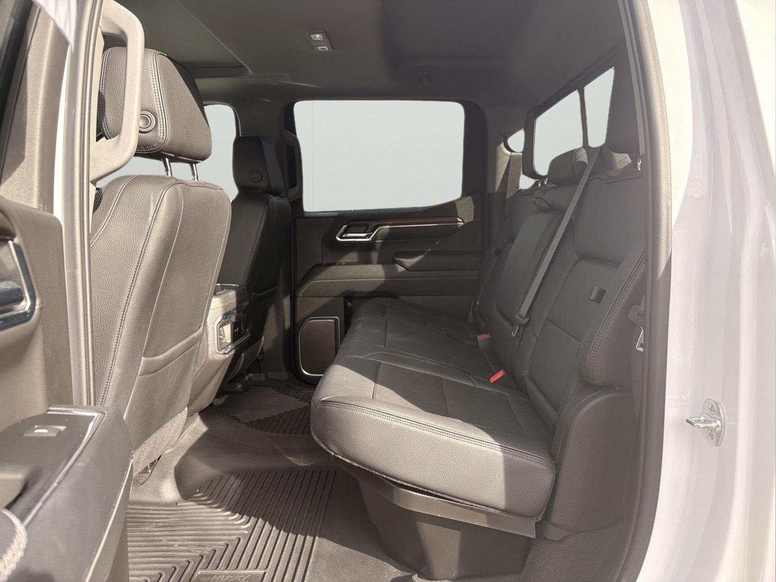 Certified Used 2025 White Frost Tri-Coat GMC Denali image 10