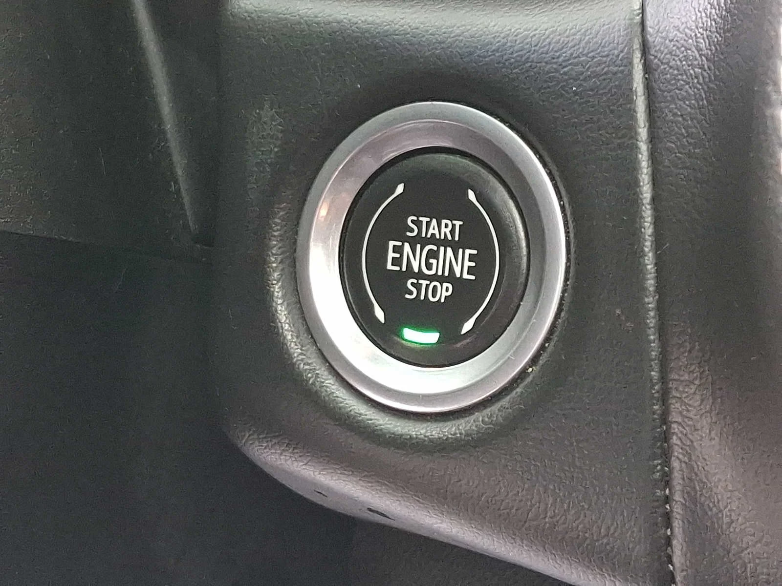 Used 2023 Summit White GMC AT4 image 24