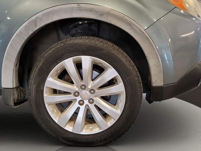 Used 2011 Sage Green Metallic Subaru 2.5X image 31