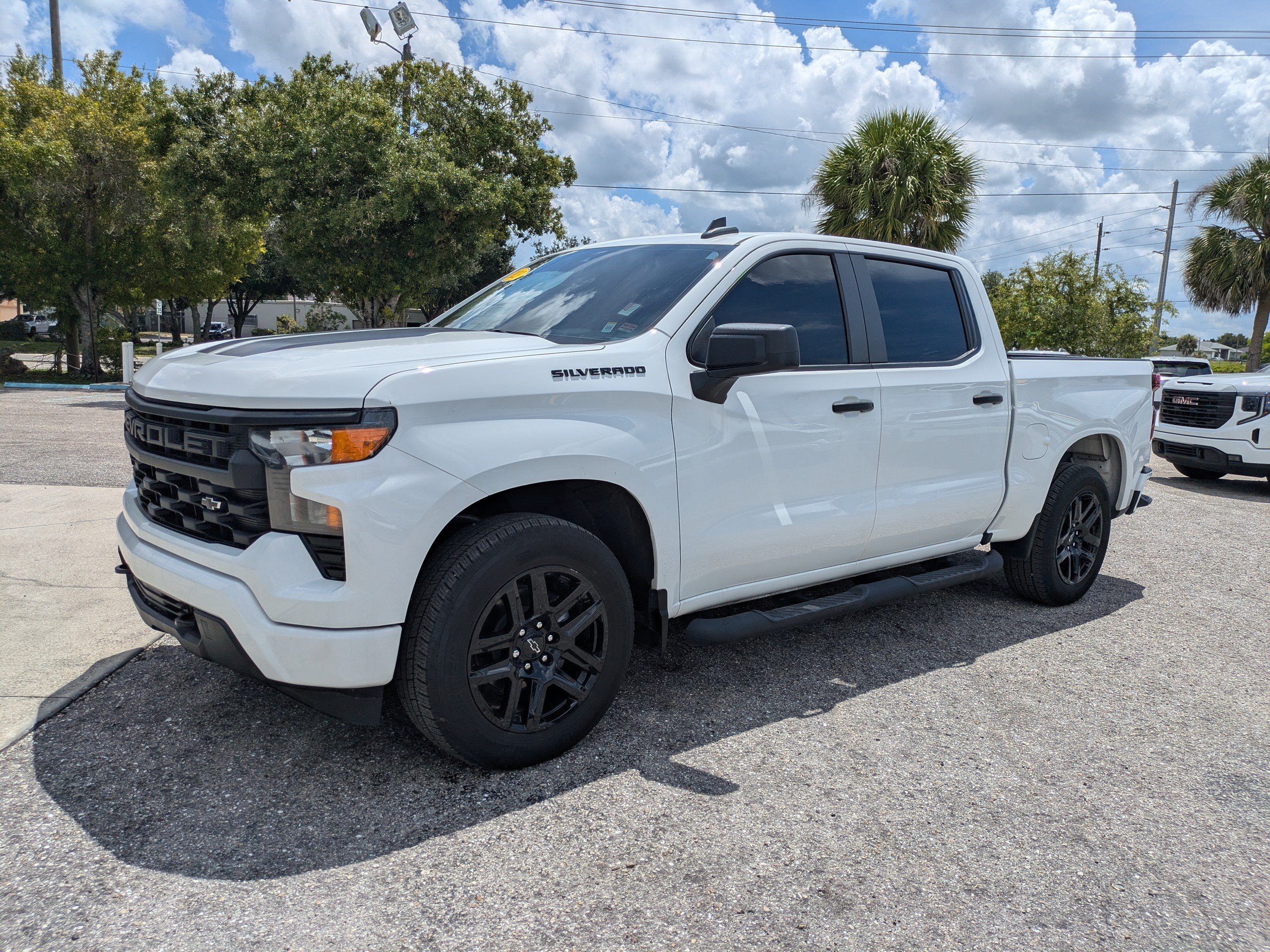 Used 2023 Summit White Chevrolet Custom image 8