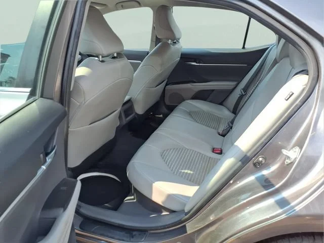 Used 2023  Toyota Hybrid SE image 19