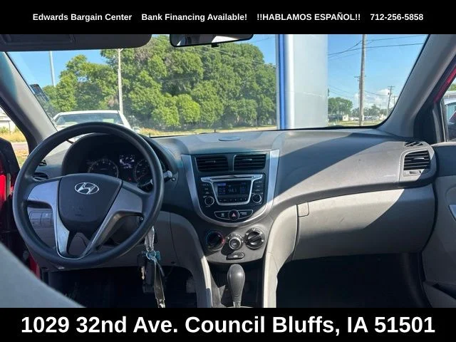 Used 2015 Red Hyundai GLS image 10