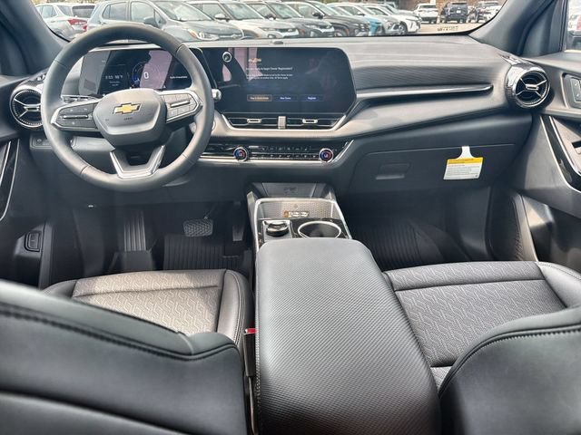 2027 Chevrolet Equinox LT - Photo 30