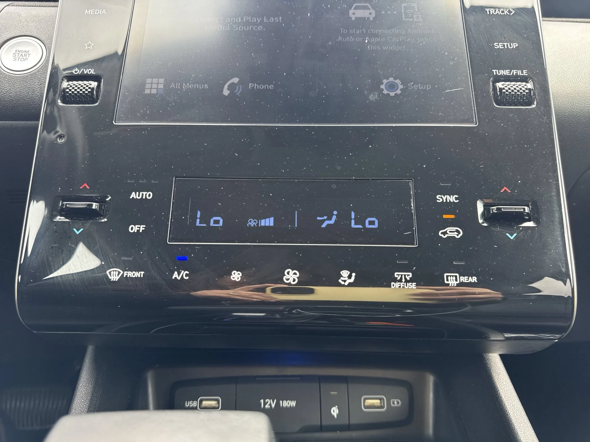 Used 2022 Intense Blue Hyundai SEL image 18