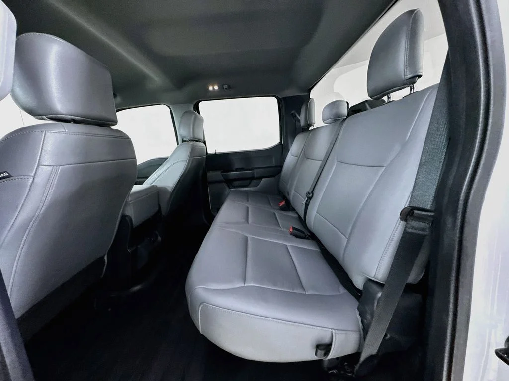 Used 2021 Oxford White Ford XL image 29