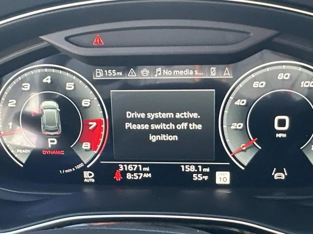 Used 2024 White Audi 4.0T Prestige image 28