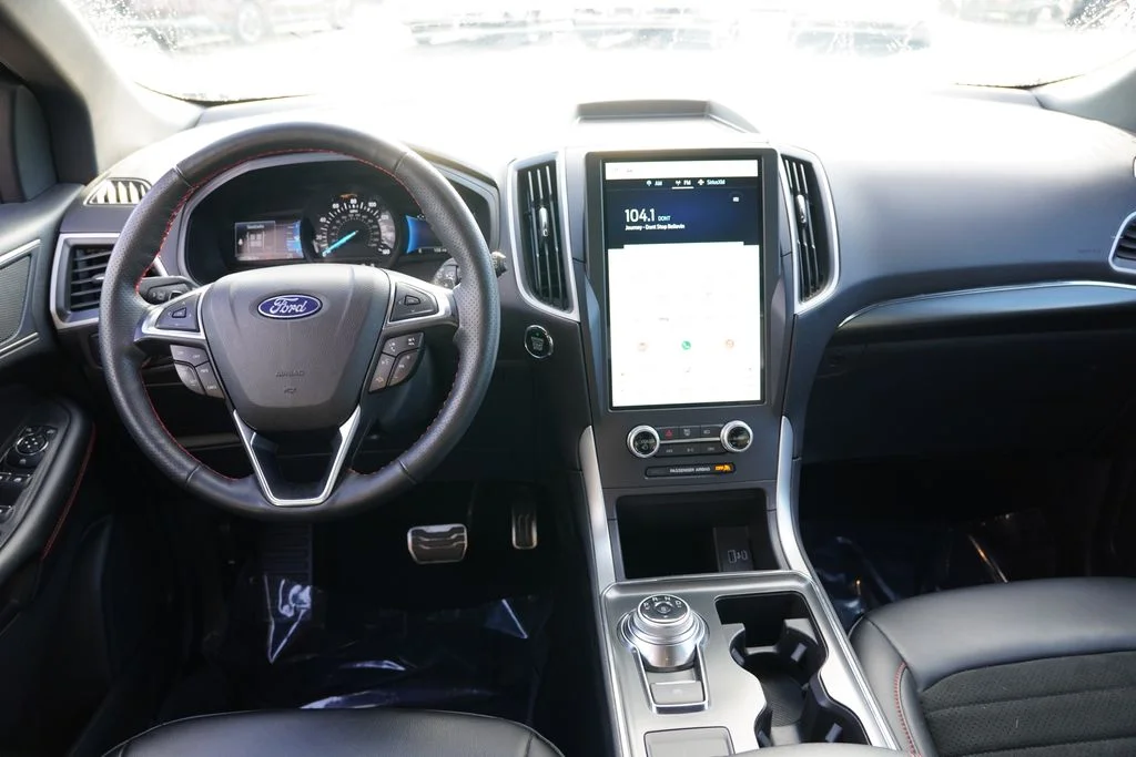Used 2023 Atlas Blue Metallic Ford ST Line image 19
