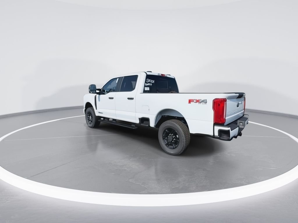New 2026 Oxford White Ford F-350® XL image 16