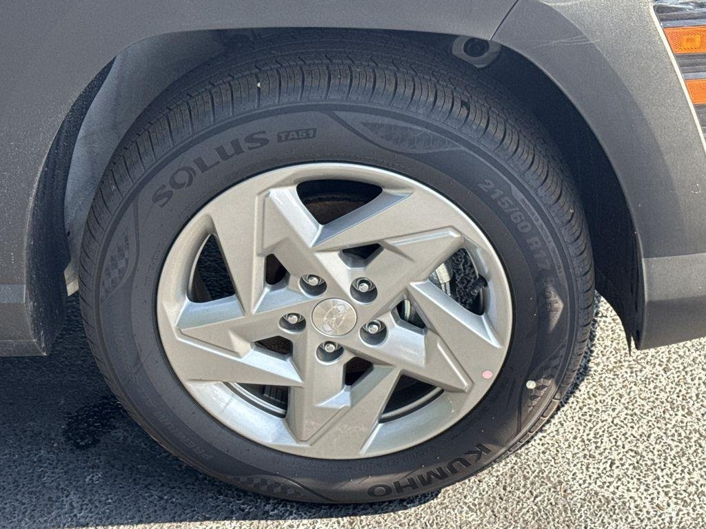 New 2026 White Hyundai SE FWD image 12