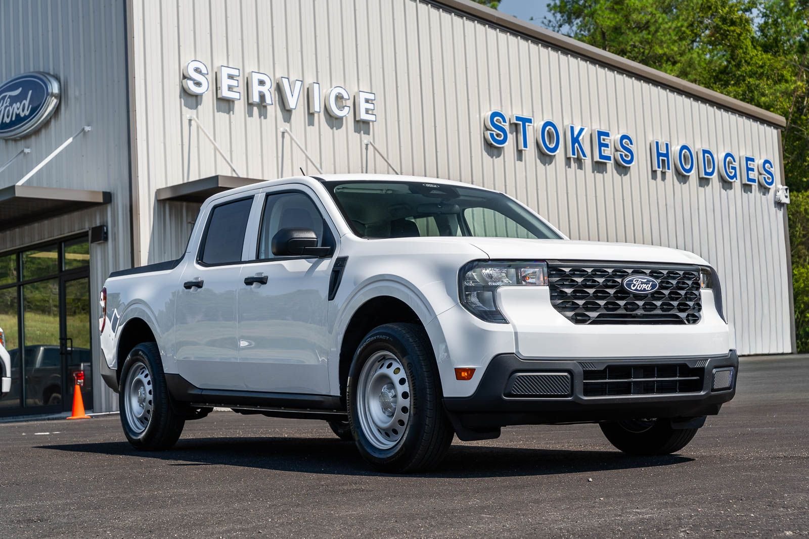 New 2026 Oxford White Ford XL image 1
