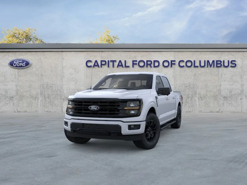 New 2025 Space White Metallic Ford XLT image 45