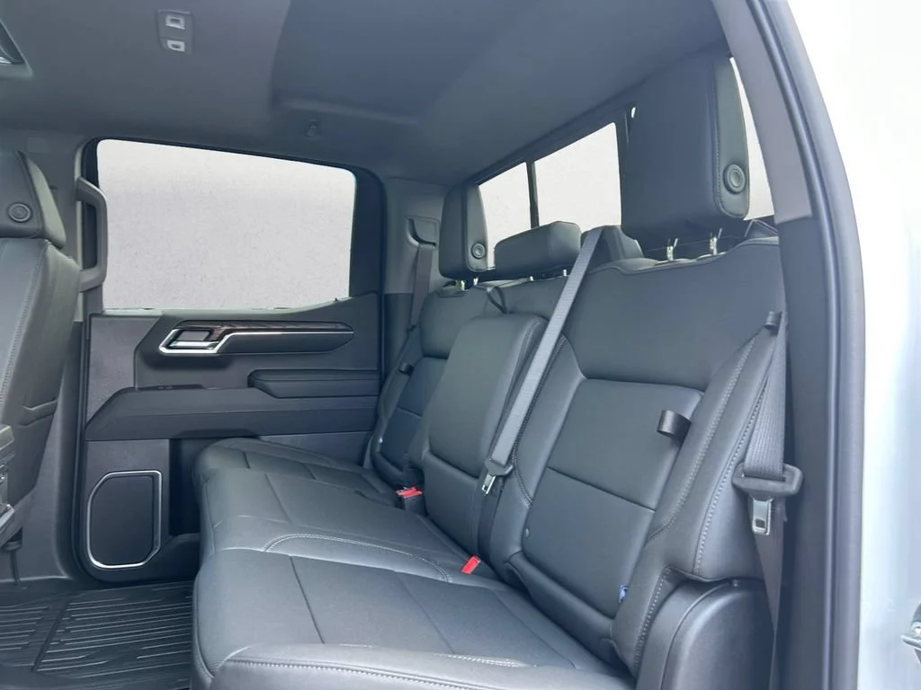 New 2026 Summit White GMC SLT image 9