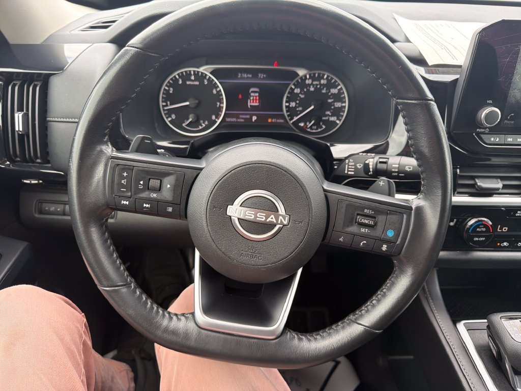 Used 2024 Blue Nissan SV image 17