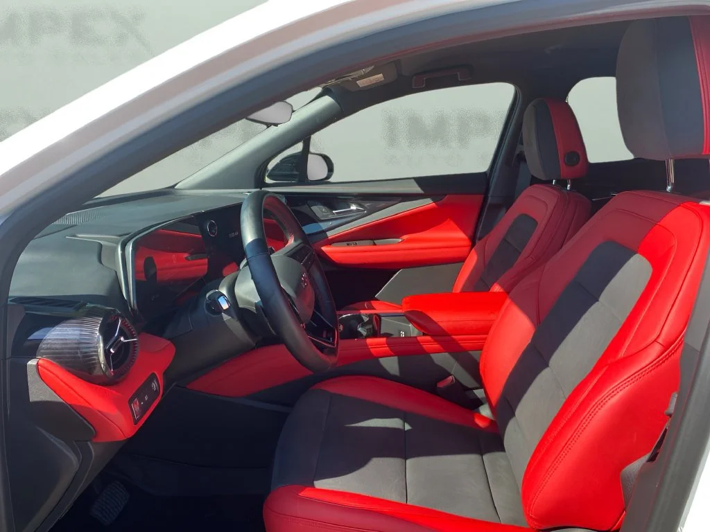 Used 2024 Iridescent Pearl Tricoat Chevrolet RS image 9