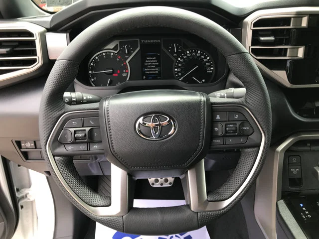 New 2026 Ice Cap Toyota SR5 image 16